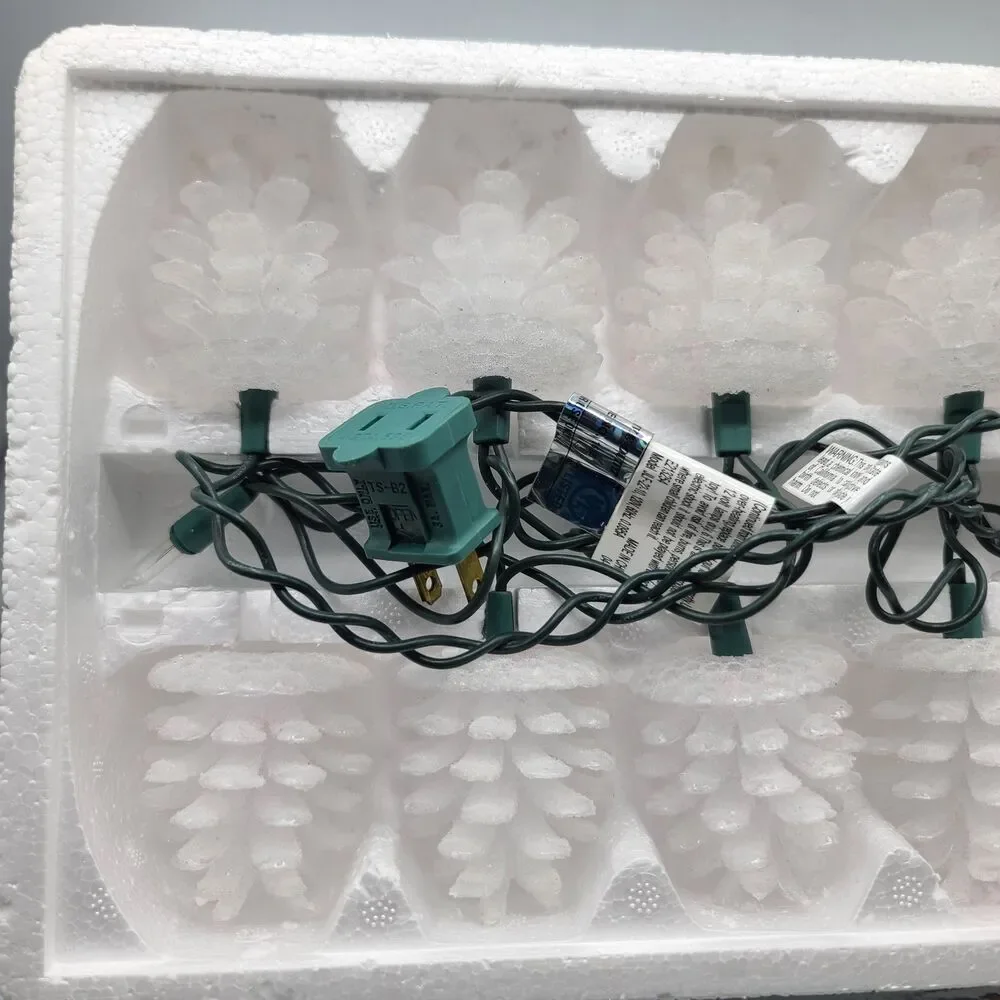Vintage Christmas Pinecone Light Set 10 Bulbs Frosted Snowlike Tested Working